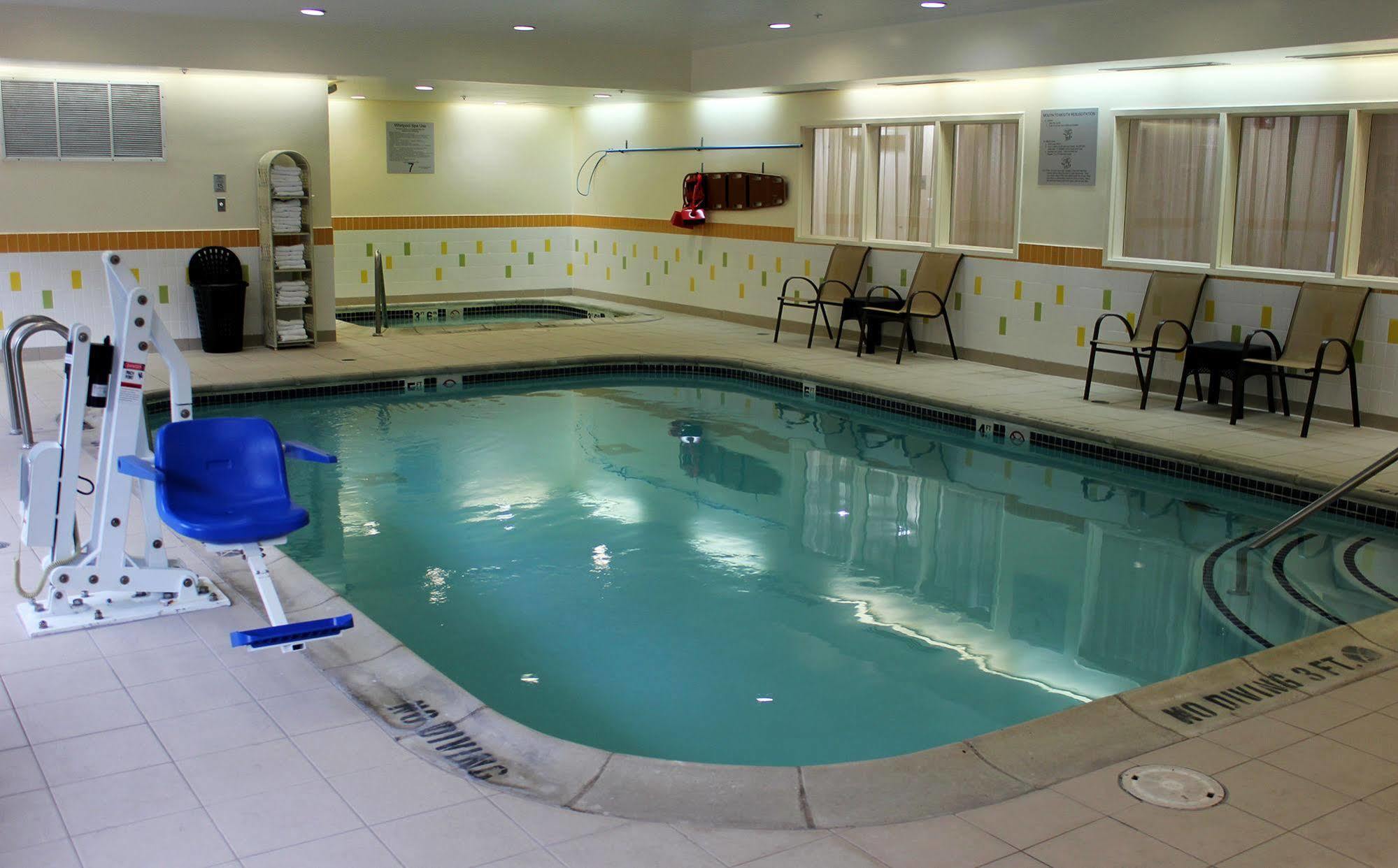 Fairfield Inn & Suites Detroit Farmington Hills Dış mekan fotoğraf